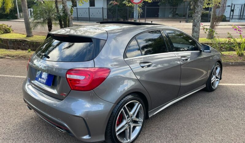 Mercedes A250 Sport 2.0 TB Ano 2015 Total