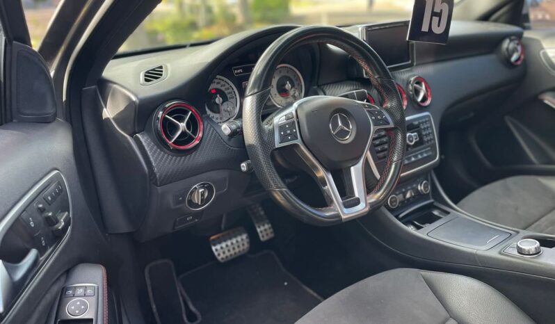 Mercedes A250 Sport 2.0 TB Ano 2015 Total