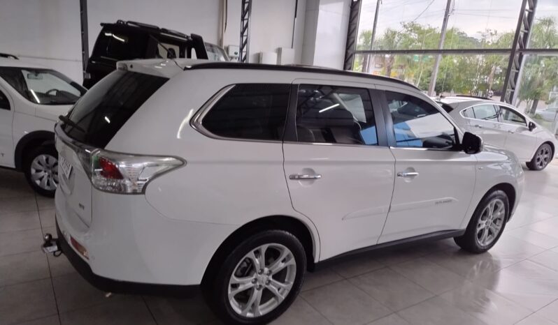 MITSUBISHI Outlander Total